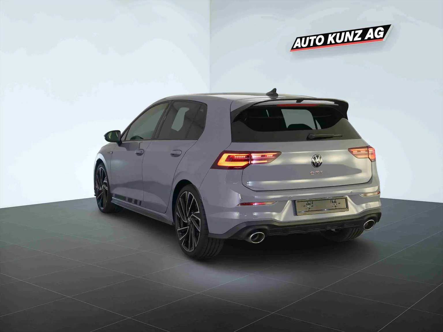 Volkswagen Golf 2.0 TSI GTI Clubsport DSG  Image 2