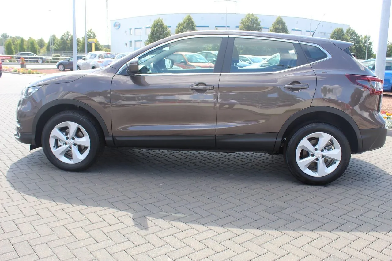 Nissan Qashqai 1.3 DIG-T...  Image 8