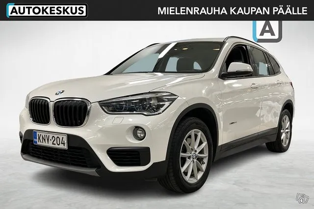 BMW X1 F48 xDrive18d A Business * Koukku / Sähkötoiminen takaluukku* Image 1