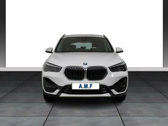 BMW X1 sDrive18d Sport Image 2