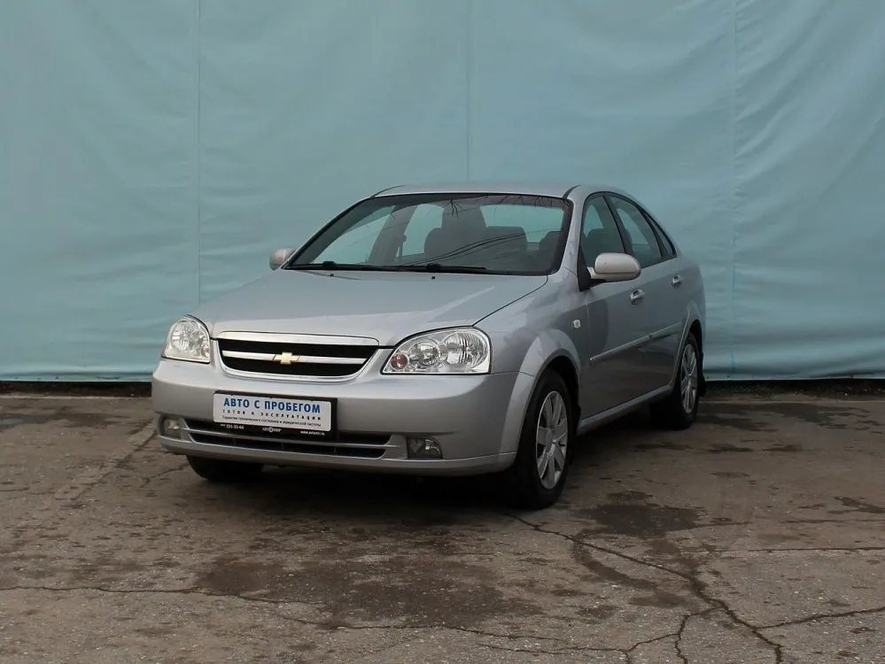 Chevrolet Lacetti Image 1