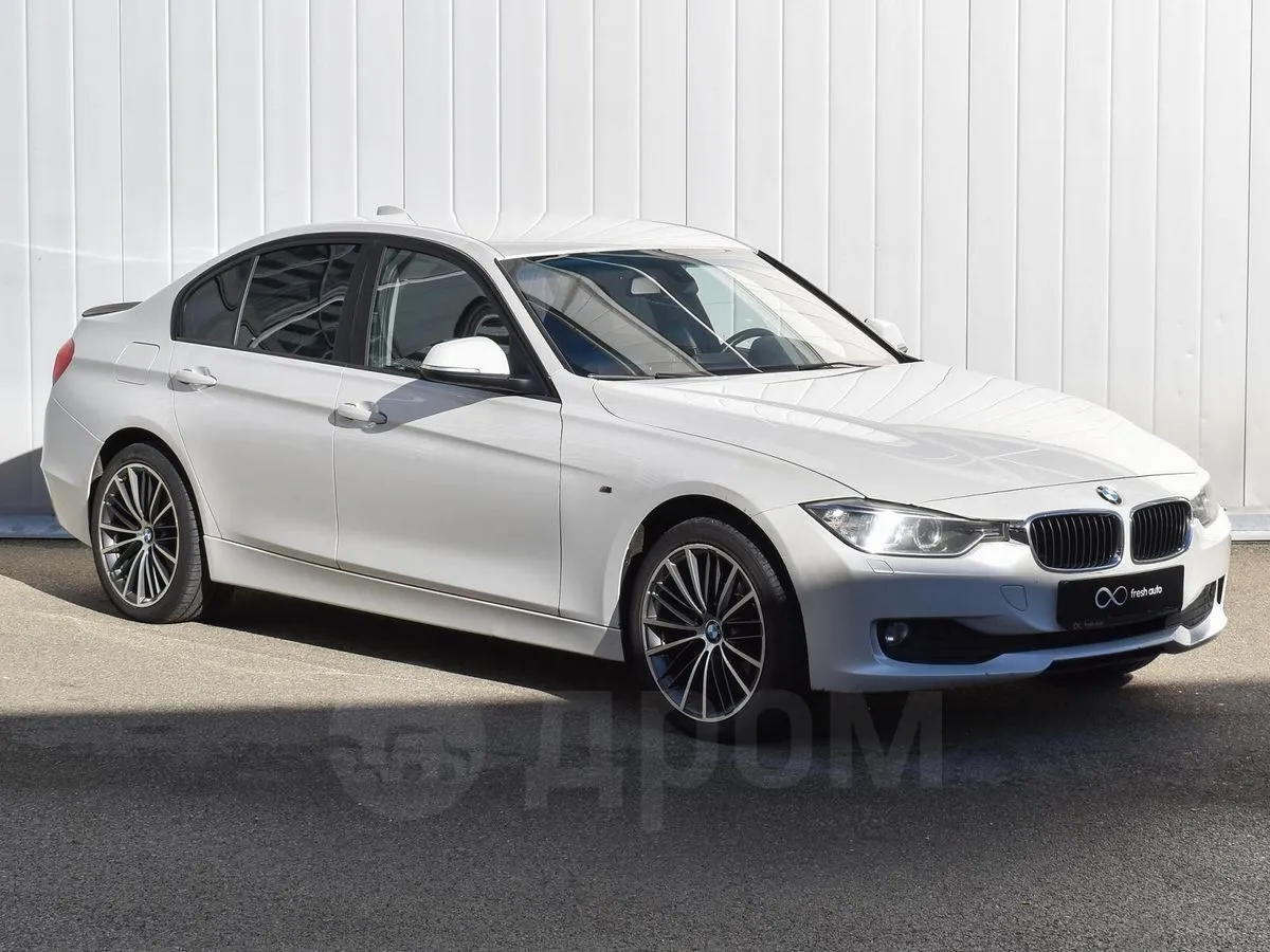 BMW 3-Series Image 6